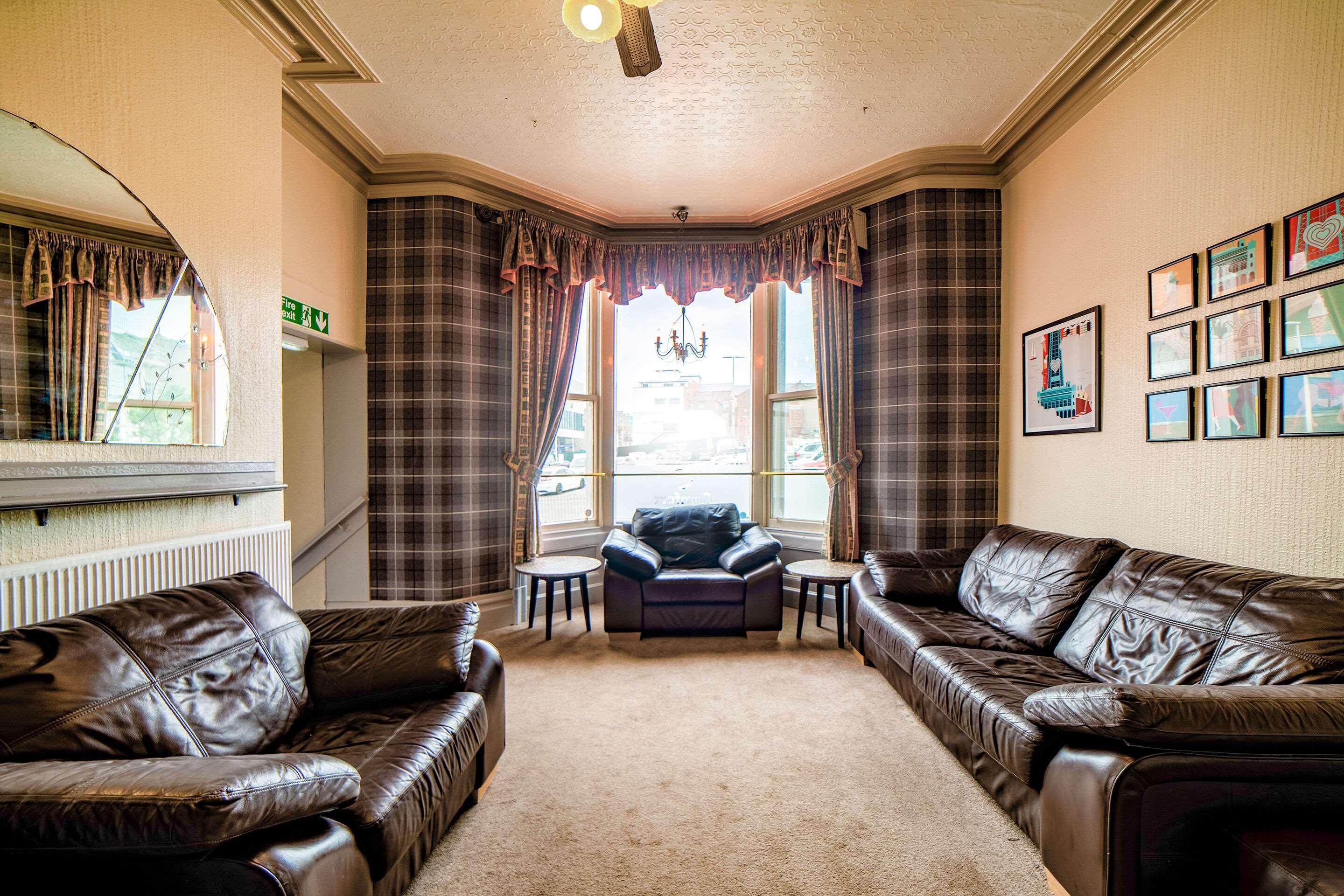 Comfort Inn Blackpool Gresham Экстерьер фото